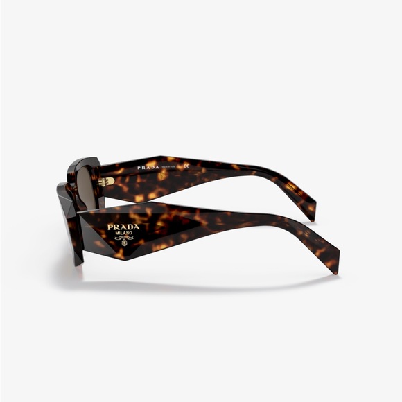 PRADA Tortious Scultoreo Narrow Sunglasses in Havana Sunglasses PR 17WS - Picture 5 of 16